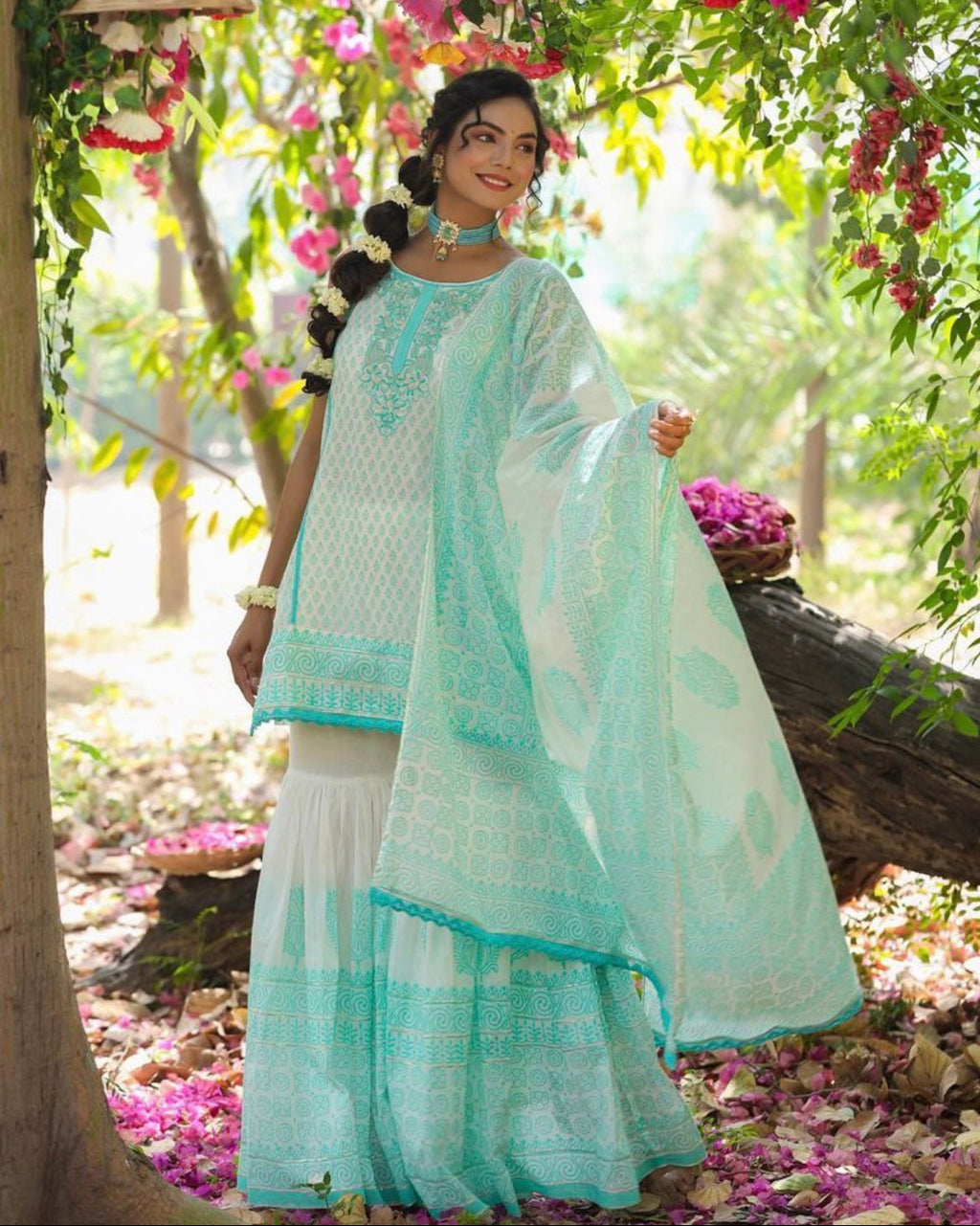 Gulika Kurta Set