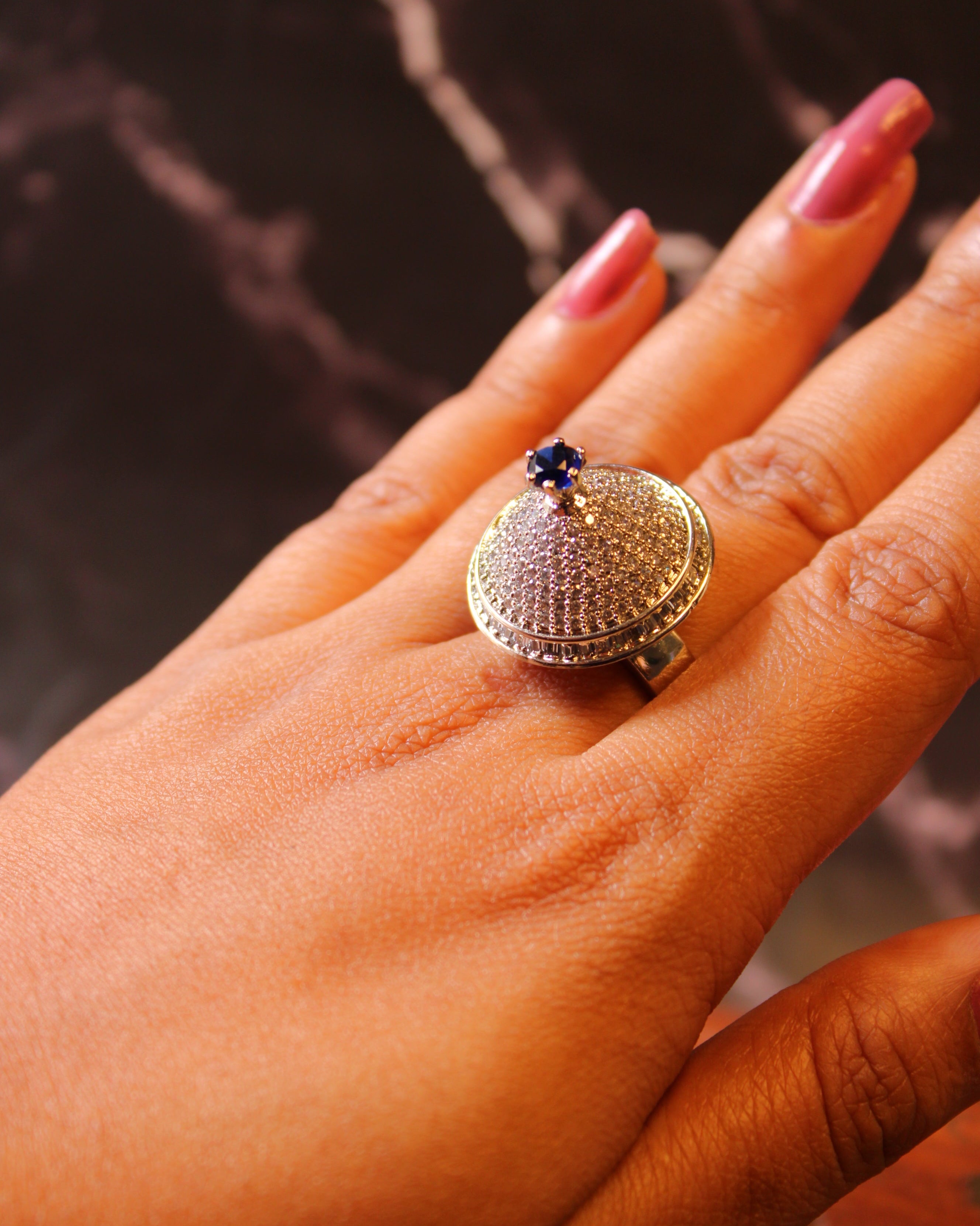 Blue sapphire ring