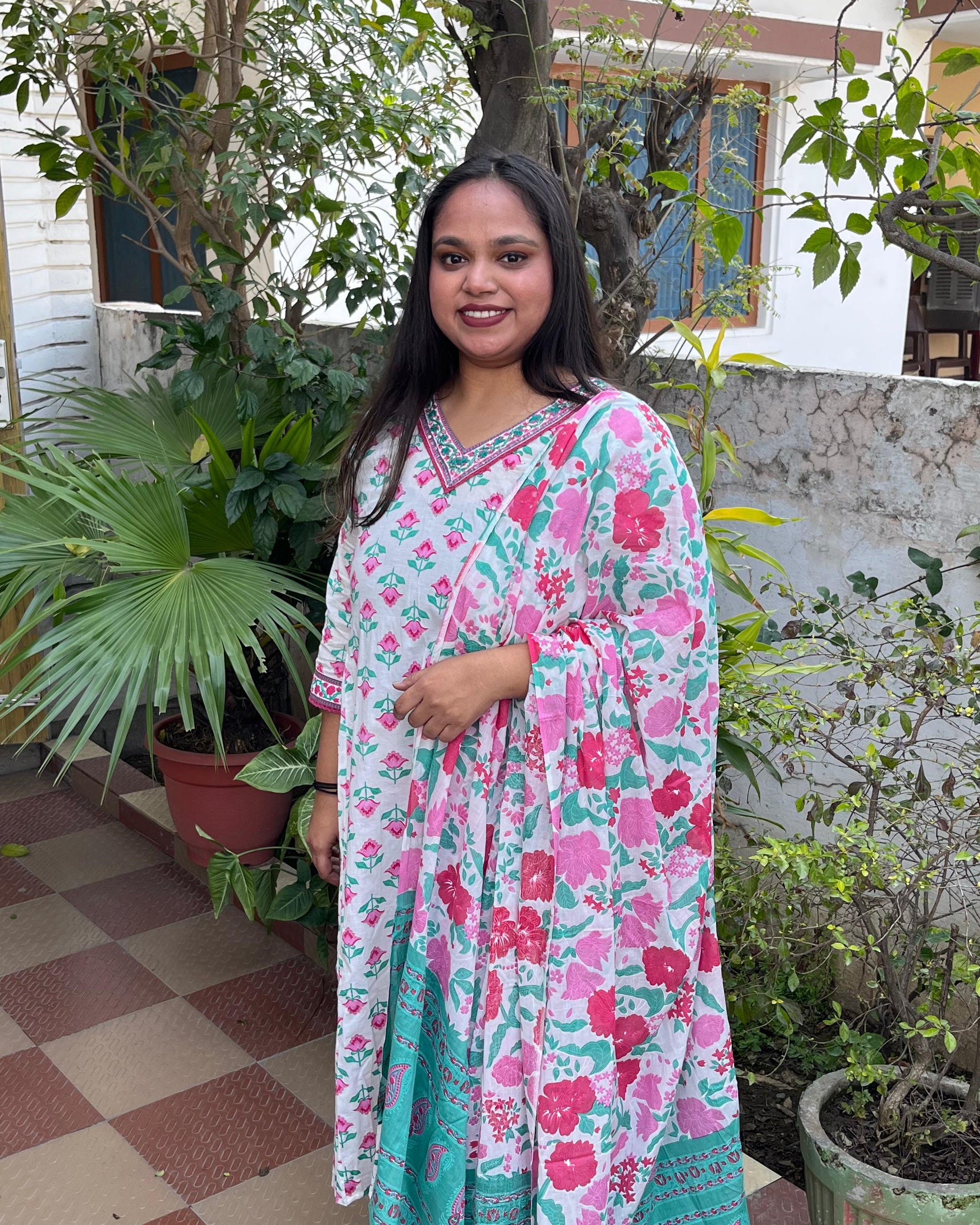 Gulnaar Kurta set
