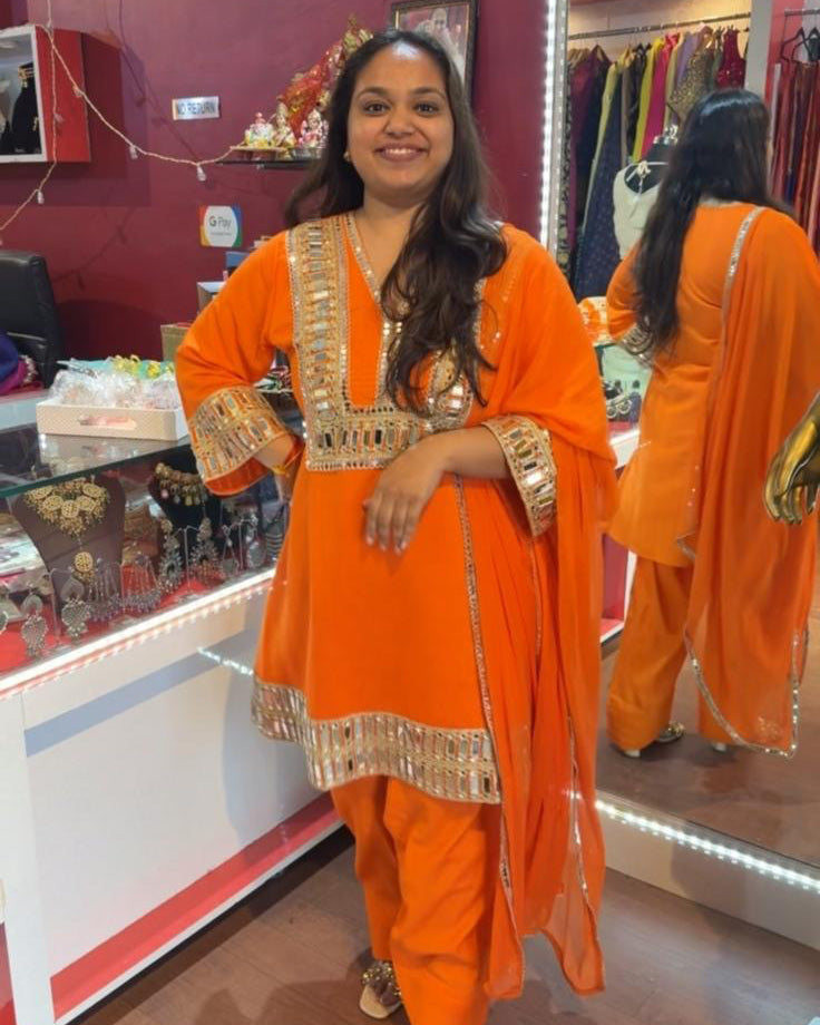 Myra Kurta Set