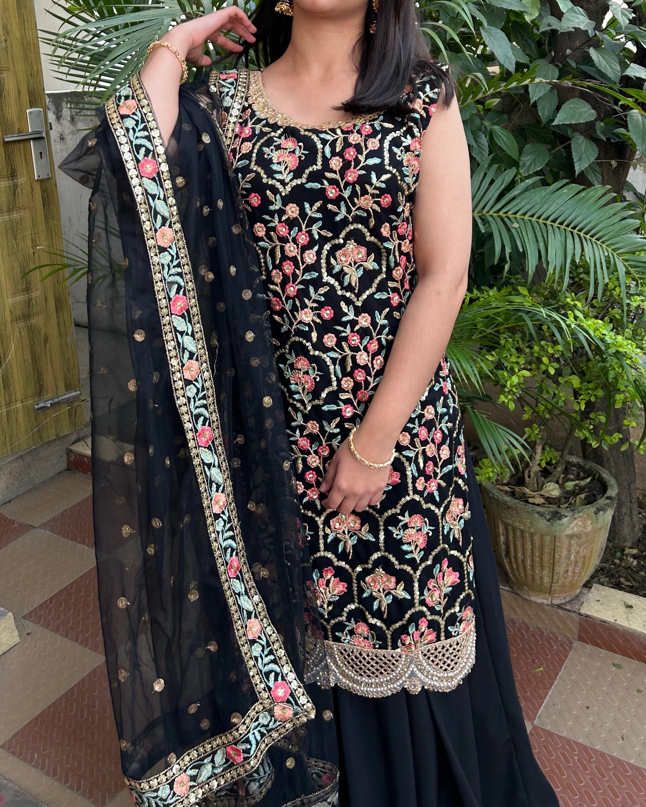 Afsana Floral Set